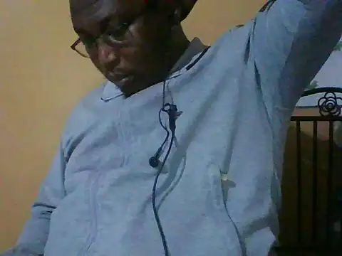 honeyswit online show from 09-10-25, 08:52