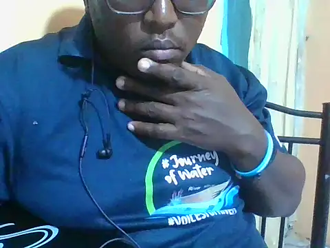 honeyswit online show from 05-18-26, 10:14