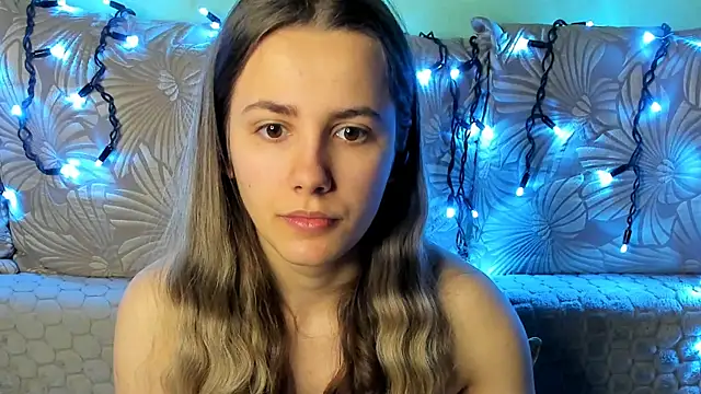 MaggieCake online show from 01-14-26, 02:59