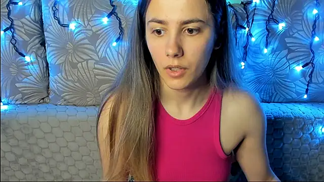 MaggieCake online show from 06-07-26, 02:39
