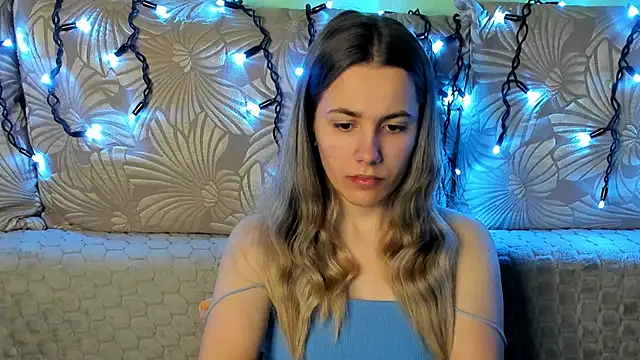 MaggieCake online show from 01-13-26, 02:04