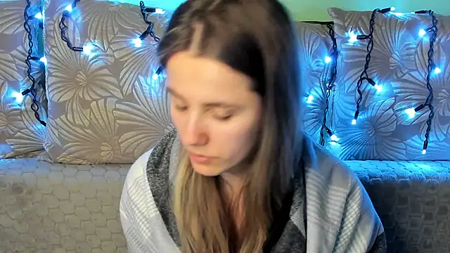 MaggieCake online show from 02-26-26, 02:22