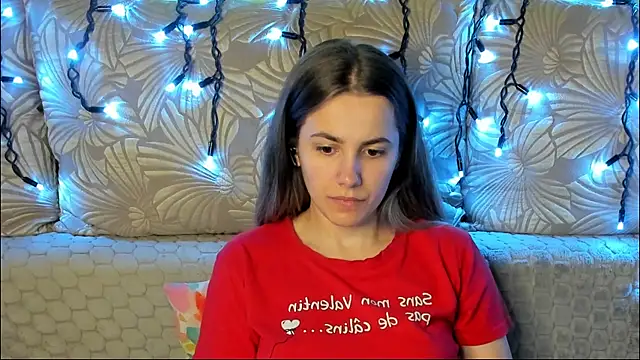 MaggieCake online show from 07-12-26, 01:39