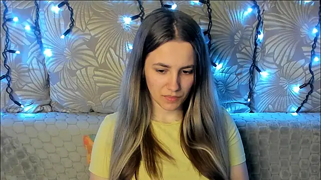 MaggieCake online show from 04-21-26, 01:07