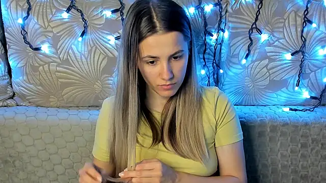 MaggieCake online show from 01-07-26, 02:38