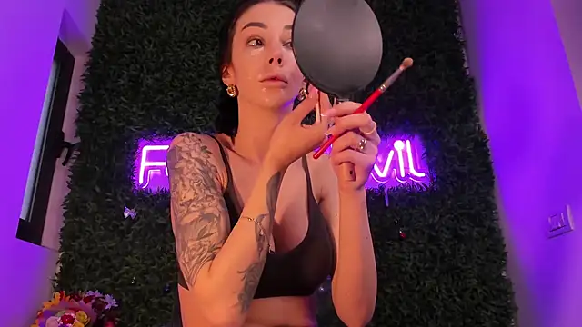 realhotfallingdevil online show from 03-19-26, 05:51