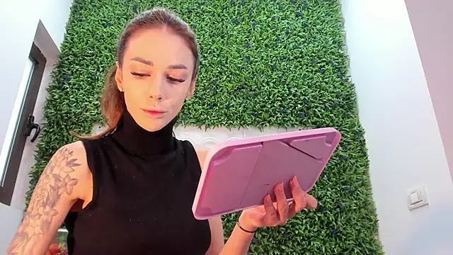 realhotfallingdevil online show from 04-29-26, 05:00