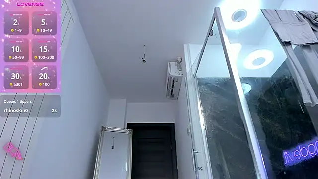 Snapshot of realhotfallingdevil chatting on 10-04-25, 07:54 realhotfallingdevil online show from 10-04-25, 07:54