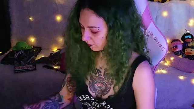 Ginger Stay online show from 03-28-26, 09:32