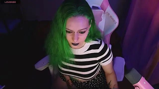Ginger Stay online show from 05-23-26, 06:23