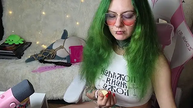 Ginger Stay online show from 01-08-26, 11:33