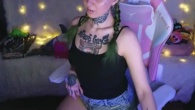 Ginger Stay online show from 04-23-26, 12:29