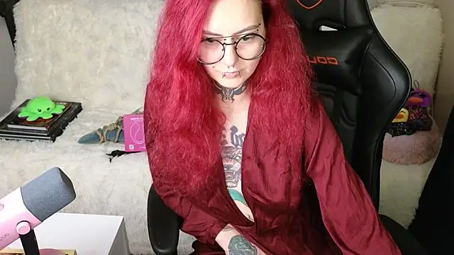 Ginger Stay online show from 11-21-25, 07:29