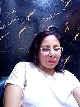 Snapshot of Anypink chatting on 03-16-25, 03:25 Anypink online show from 03-16-25, 03:25