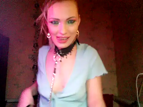 WildMissNiks online show from 11-29-25, 09:42