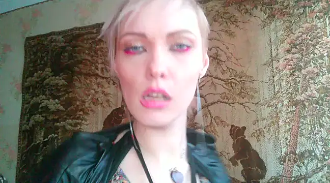 WildMissNiks online show from 02-08-25, 12:50