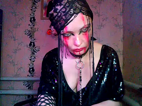 WildMissNiks online show from 10-31-25, 10:12