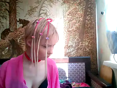 WildMissNiks online show from 02-25-25, 08:14