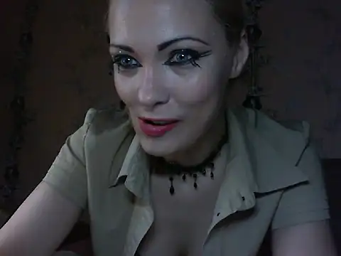 WildMissNiks online show from 05-14-26, 07:16