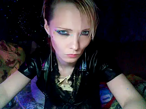 WildMissNiks online show from 12-29-24, 11:07