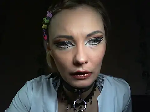 WildMissNiks online show from 03-12-26, 09:13