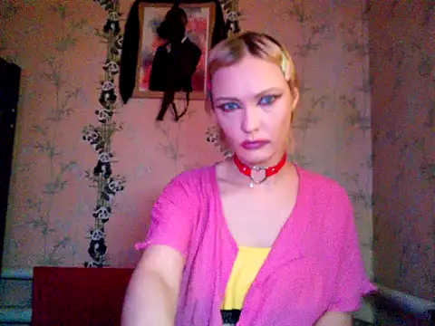 WildMissNiks online show from 11-04-25, 08:40