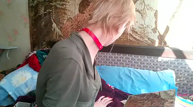 WildMissNiks online show from 02-19-25, 08:33