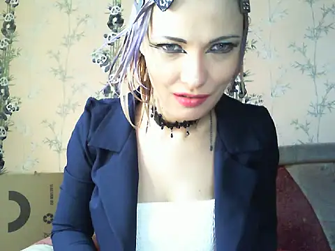 WildMissNiks online show from 04-16-26, 06:58