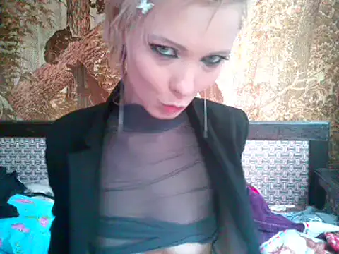WildMissNiks online show from 03-05-25, 11:17
