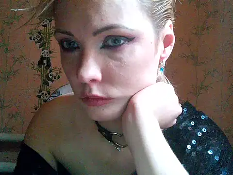 WildMissNiks online show from 10-03-25, 08:16