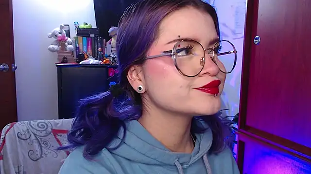 Snapshot of Raventh_ chatting on 10-25-25, 11:09 Raventh  online show from 10-25-25, 11:09