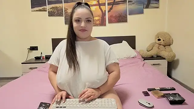 adelline online show from 03-06-26, 09:43