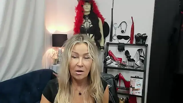 crystaLUX online show from 09-18-25, 04:15