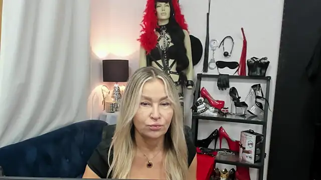 crystaLUX online show from 10-06-25, 04:46