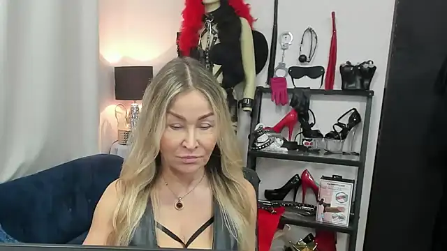 crystaLUX online show from 01-12-26, 05:25