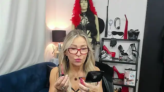 crystaLUX online show from 10-20-25, 04:36