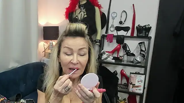 crystaLUX online show from 03-23-26, 05:18