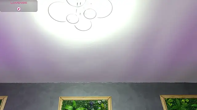 Raven Luna online show from 05-19-26, 04:19