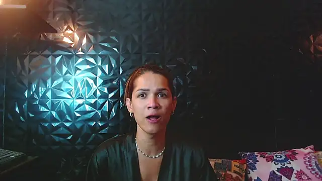 PINK  LOLA1 online show from 12-04-25, 01:15