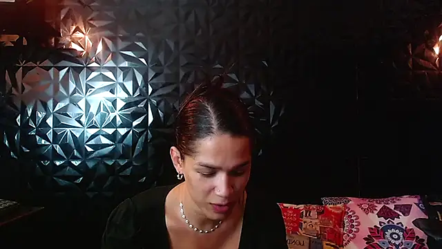 PINK  LOLA1 online show from 10-27-25, 10:33