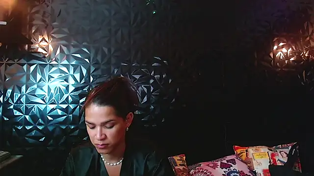 PINK  LOLA1 online show from 11-02-25, 01:21