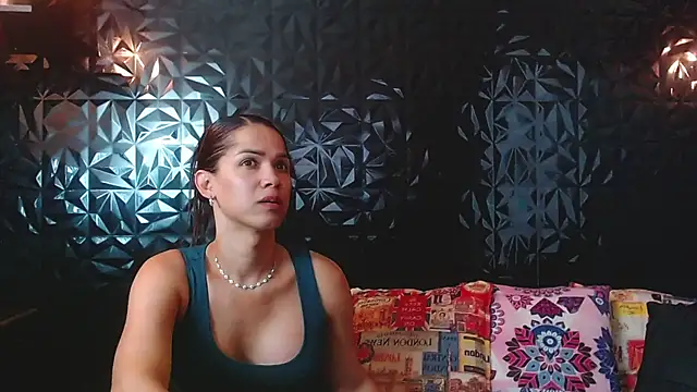 PINK  LOLA1 online show from 10-24-25, 08:41