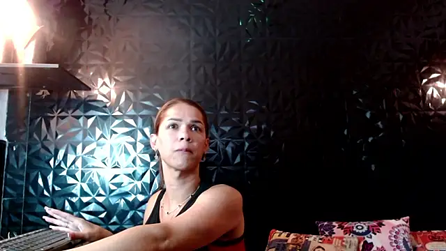 Snapshot of PINK__LOLA1 chatting on 02-10-26, 11:42 PINK LOLA1 online show from 02-10-26, 11:42