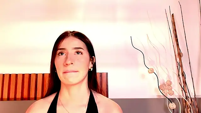 Christy Sea online show from 09-08-25, 06:18