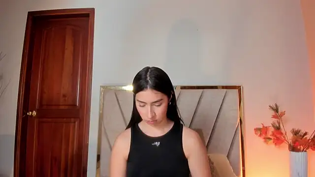 Christy Sea online show from 12-17-25, 06:35