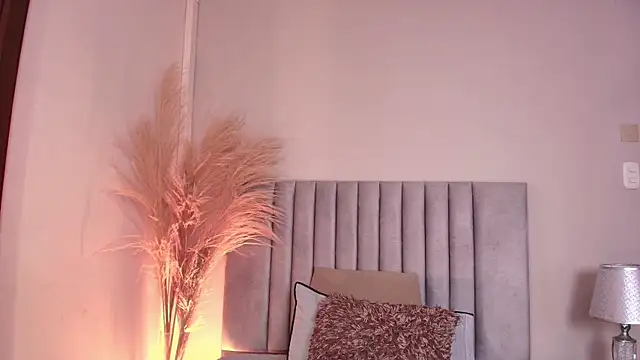 Christy Sea online show from 10-30-25, 06:27