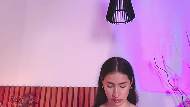 Christy Sea online show from 09-18-25, 06:44