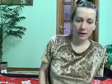 Snapshot of AngelTough20 chatting on 04-24-26, 04:31 AngelTough20 online show from 04-24-26, 04:31