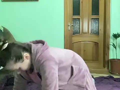 AngelTough20 online show from 11-25-25, 12:11