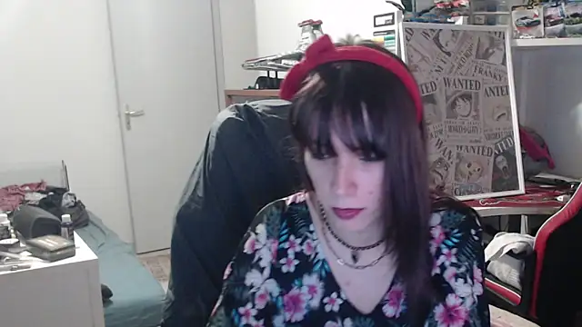 Snapshot of missthon0 chatting on 02-01-26, 03:21 missthon0 online show from 02-01-26, 03:21